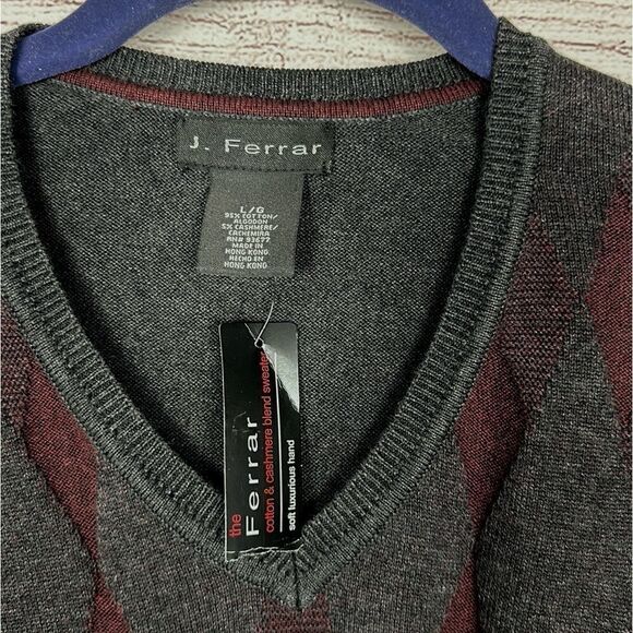 NWT J. Ferrar V-neck Sweater Gray Burgundy Argyle Pullover Cotton Cashmere L - Picture 5 of 12